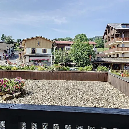 2 Pieces Au Centre De Avec Balcon, Parking Et Proche Bus - Fr-1-560-2 Apartment